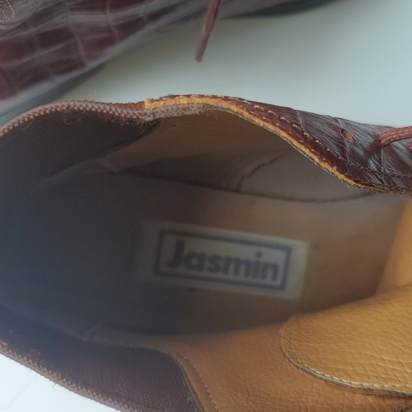 Brown Leather boots - Picture 6 of 10